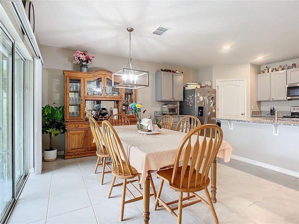 For Sale: $369,900 (4 beds, 2 baths, 1836 Square Feet)