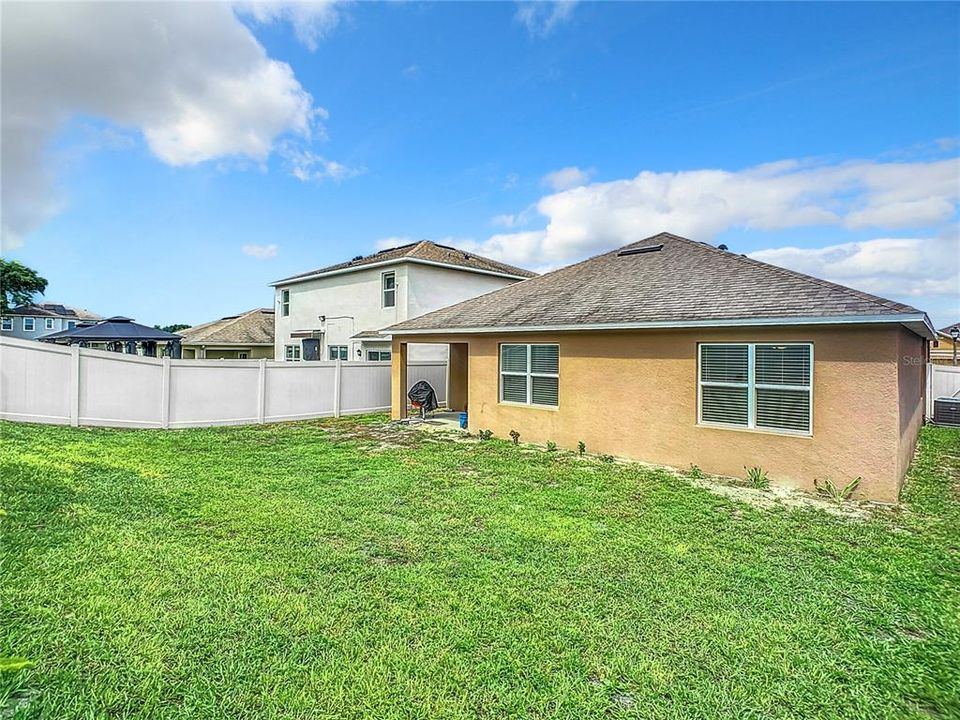 For Sale: $369,900 (4 beds, 2 baths, 1836 Square Feet)