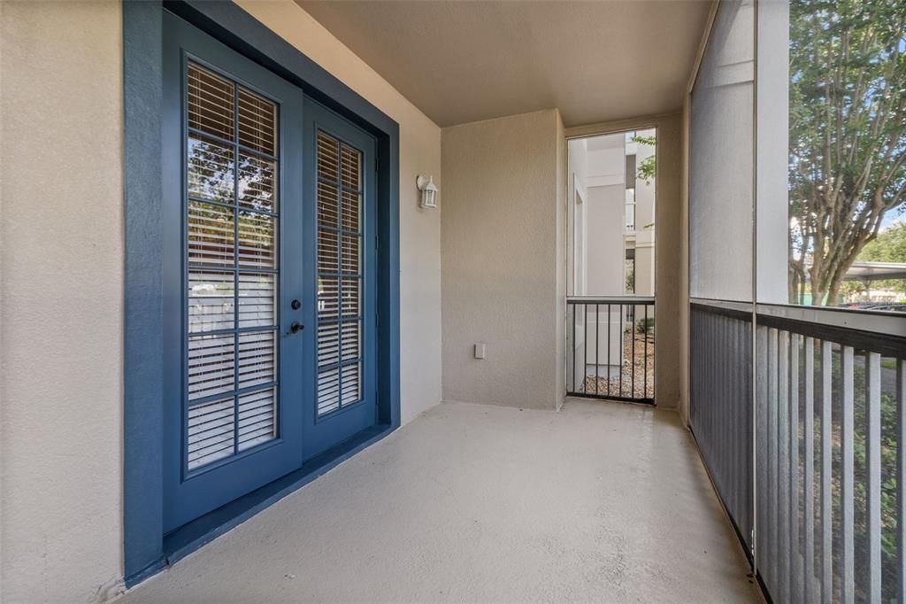 Active With Contract: $1,800 (3 beds, 2 baths, 1433 Square Feet)