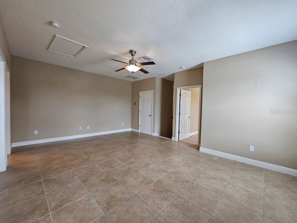 For Rent: $3,700 (4 beds, 3 baths, 2569 Square Feet)