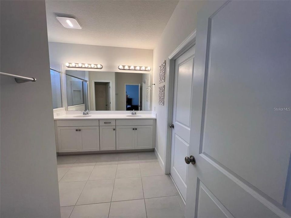 Active With Contract: $3,300 (3 beds, 2 baths, 2459 Square Feet)