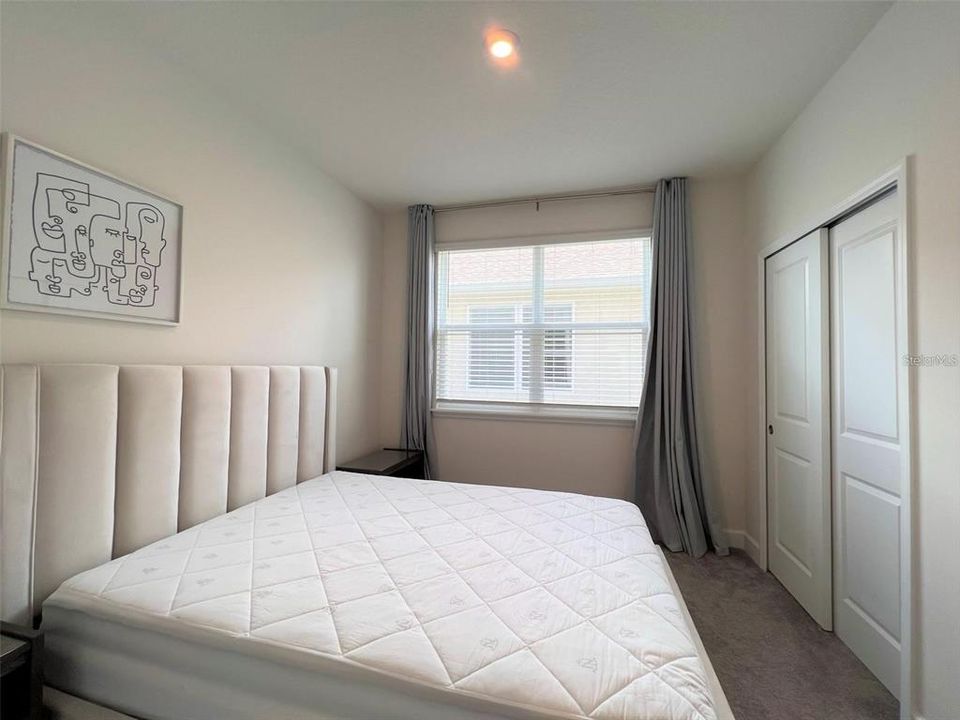 Active With Contract: $3,300 (3 beds, 2 baths, 2459 Square Feet)