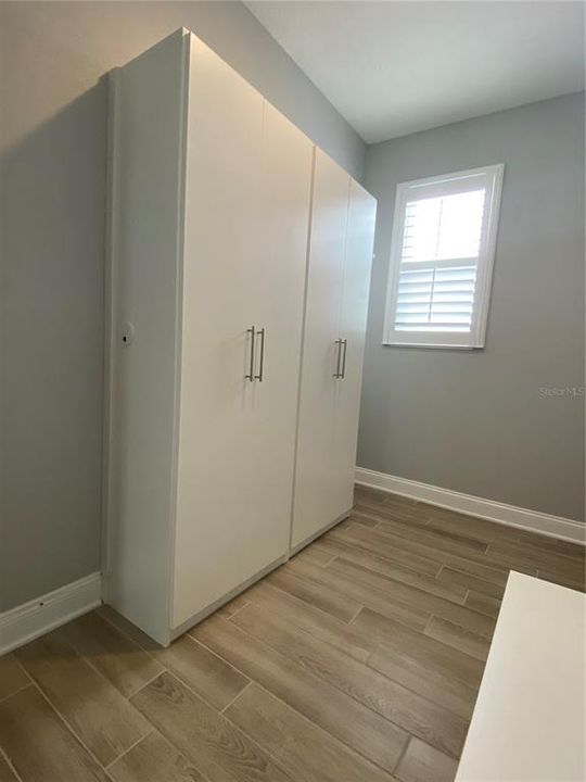 LAUNDRY ROOM STORAGE