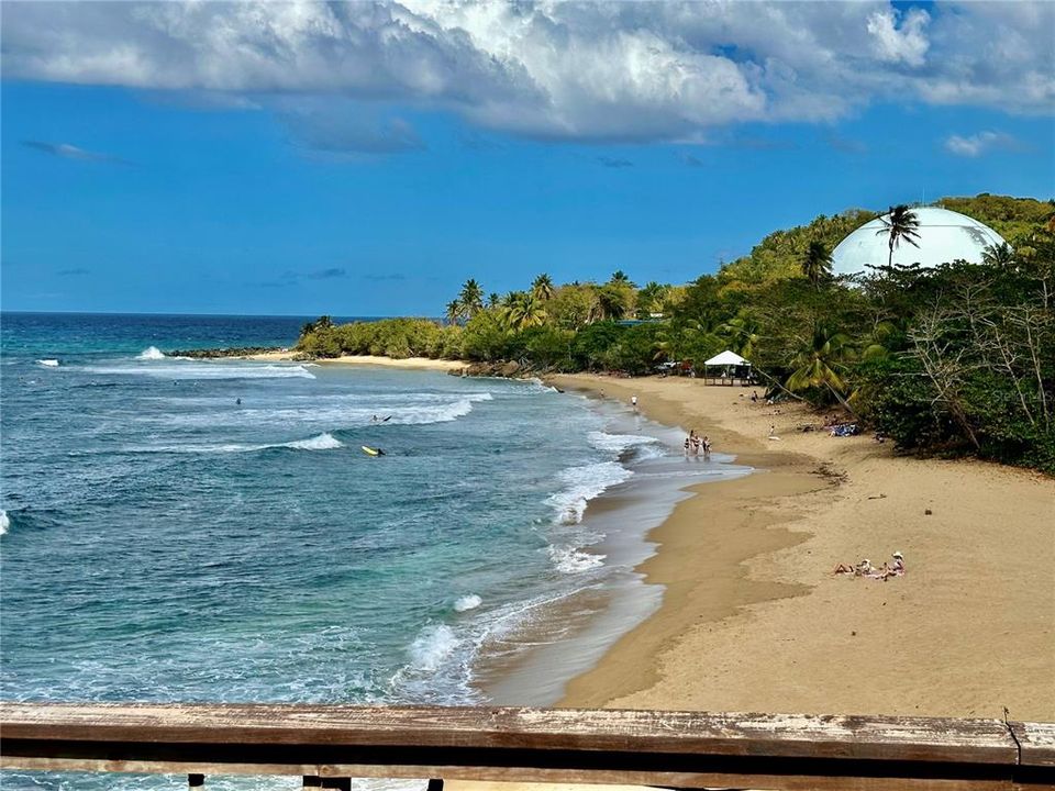 На продажу: $325,000 (4.11 acres)