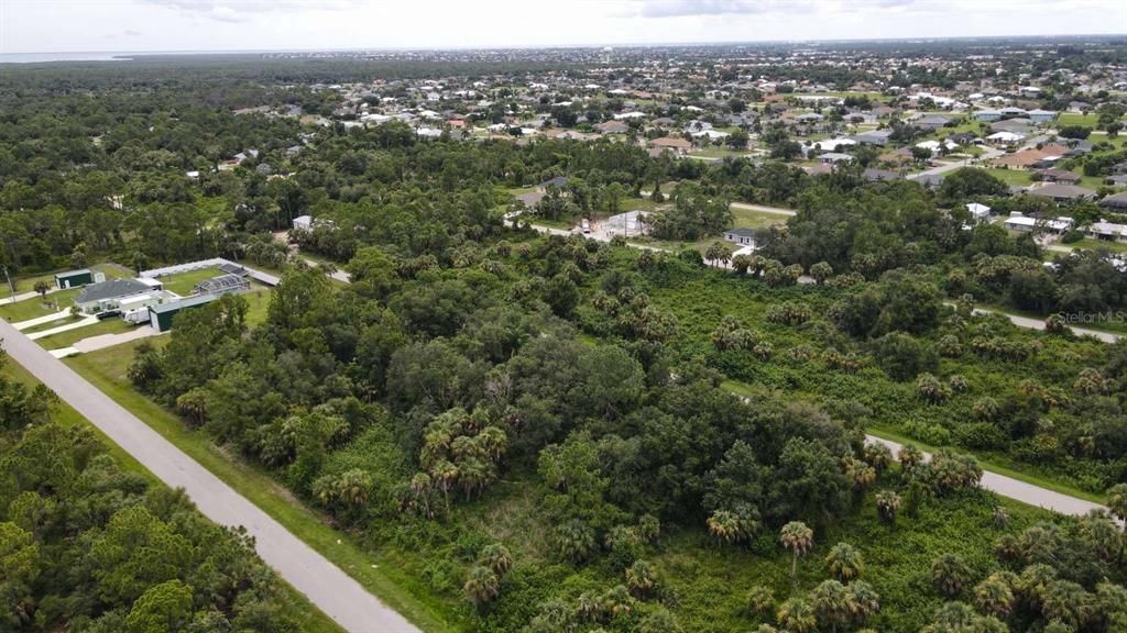 Activo con contrato: $11,999 (0.23 acres)