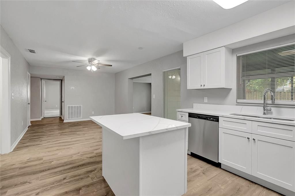 Active With Contract: $429,900 (4 beds, 2 baths, 1868 Square Feet)