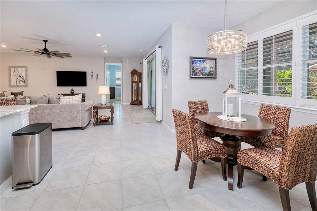 Dining nook to open kitchen-living area