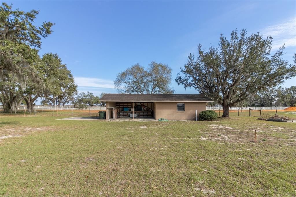 For Sale: $640,000 (3 beds, 3 baths, 2443 Square Feet)