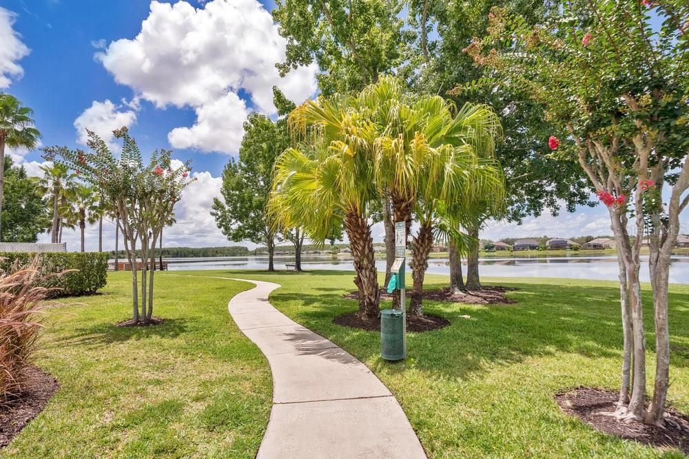 Active With Contract: $440,000 (4 beds, 2 baths, 1886 Square Feet)