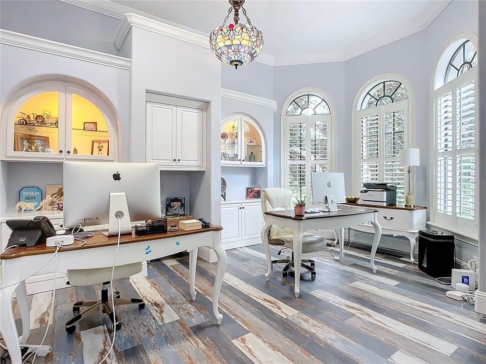 Built-ins & Bay Windows