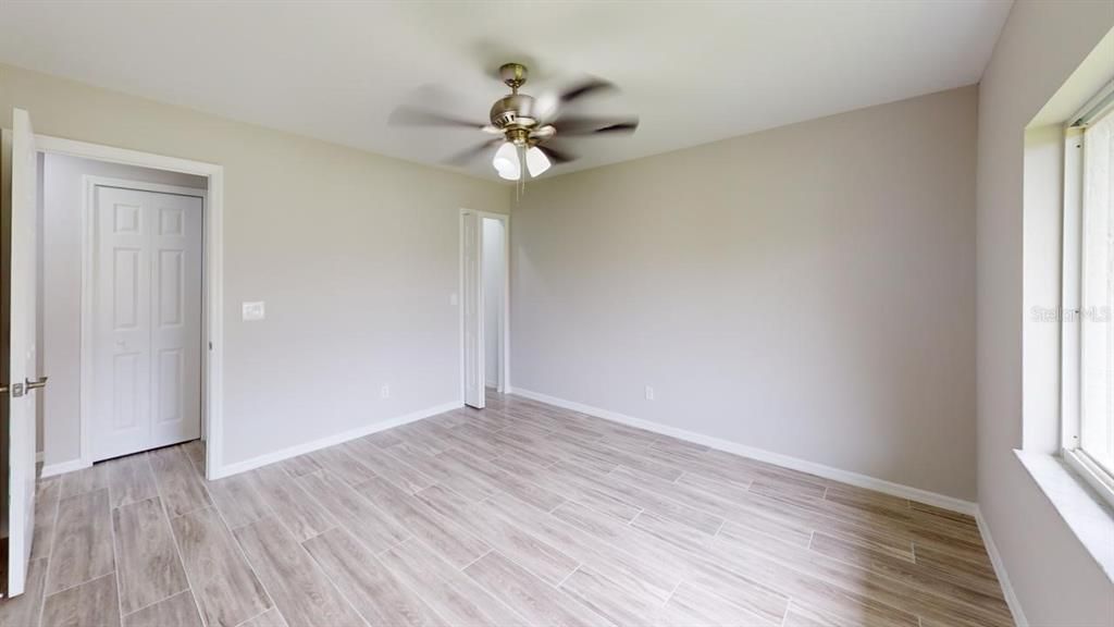 For Sale: $366,900 (3 beds, 2 baths, 1502 Square Feet)