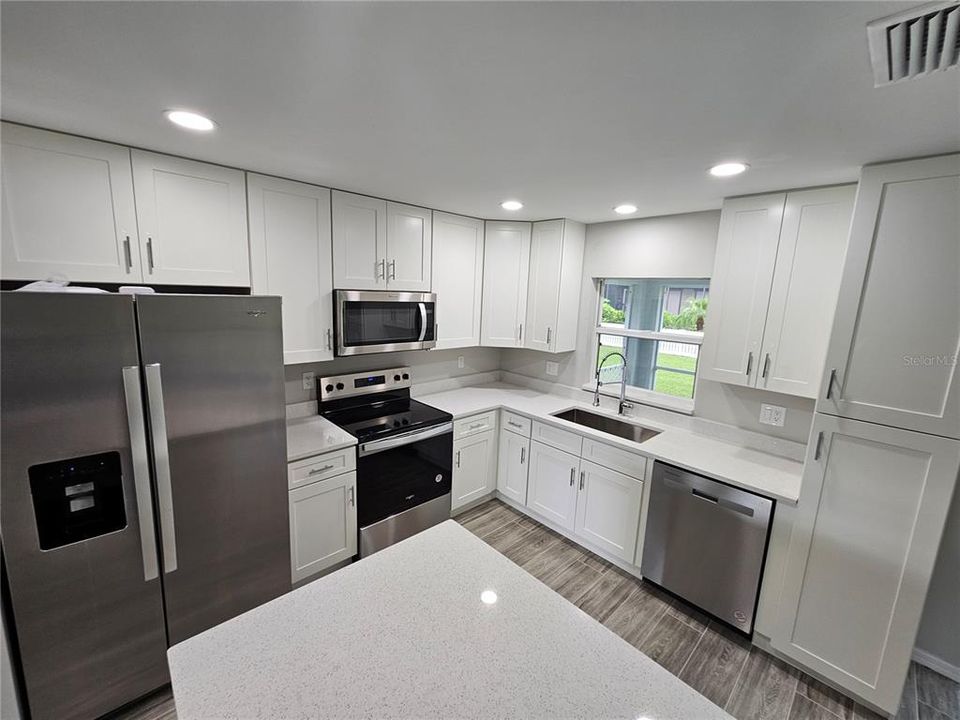 For Sale: $366,900 (3 beds, 2 baths, 1502 Square Feet)