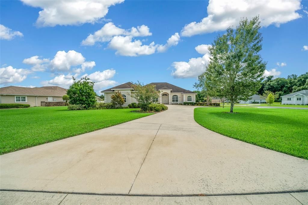 Active With Contract: $595,000 (4 beds, 3 baths, 2741 Square Feet)