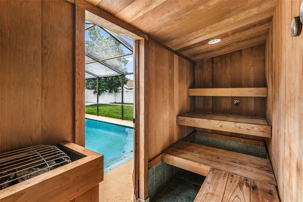 sauna (not sure if functional)