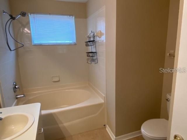 For Rent: $2,350 (3 beds, 2 baths, 1576 Square Feet)