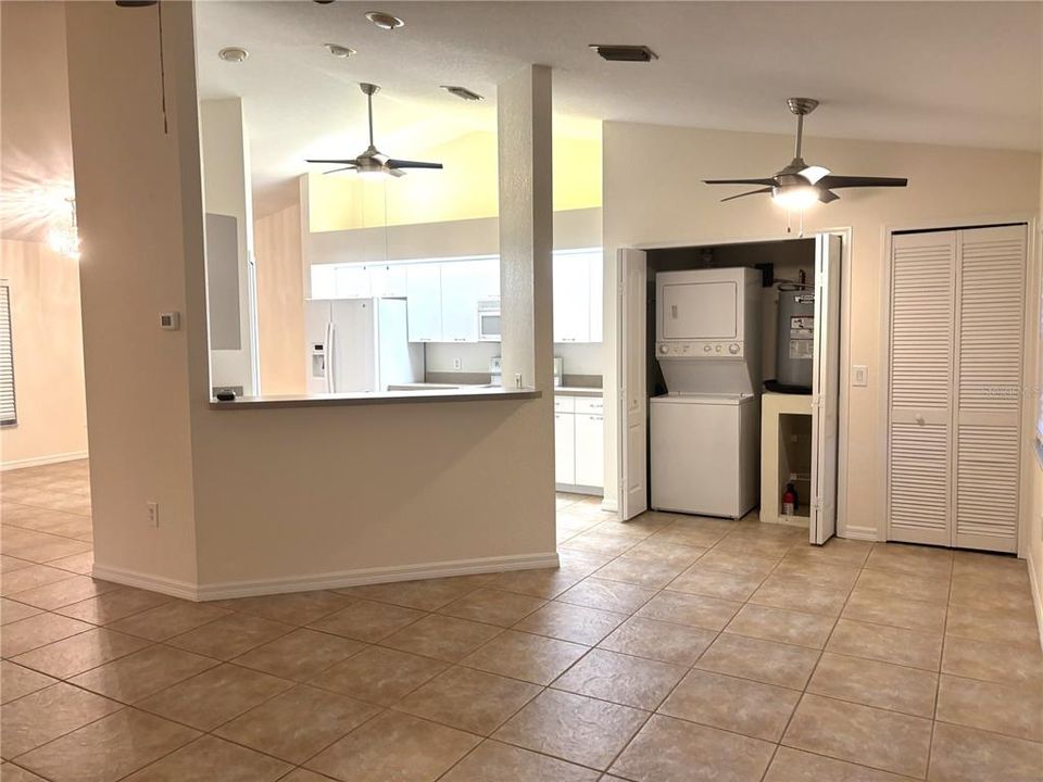 For Rent: $1,575 (2 beds, 1 baths, 1128 Square Feet)