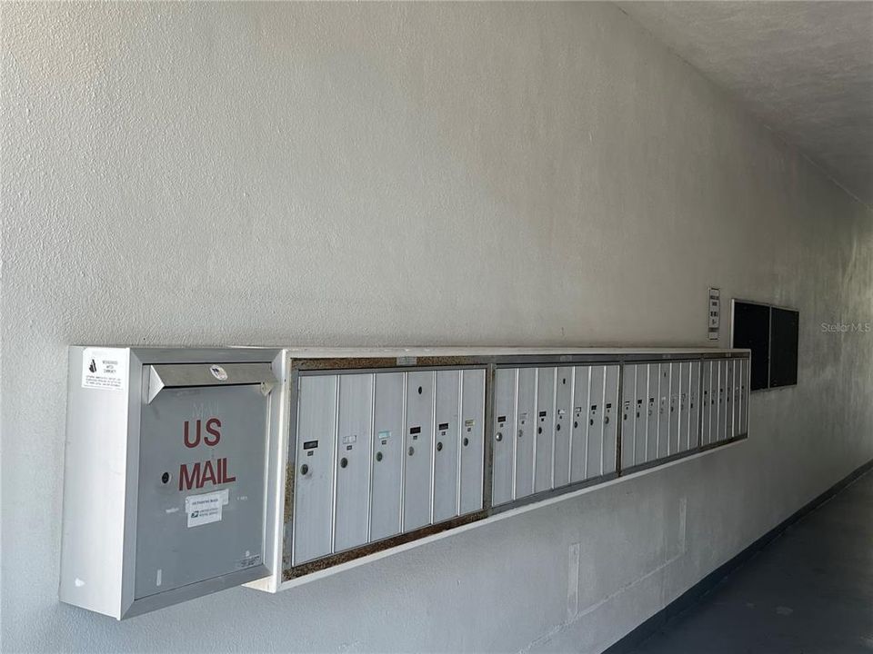 Mailboxes Dundee Building