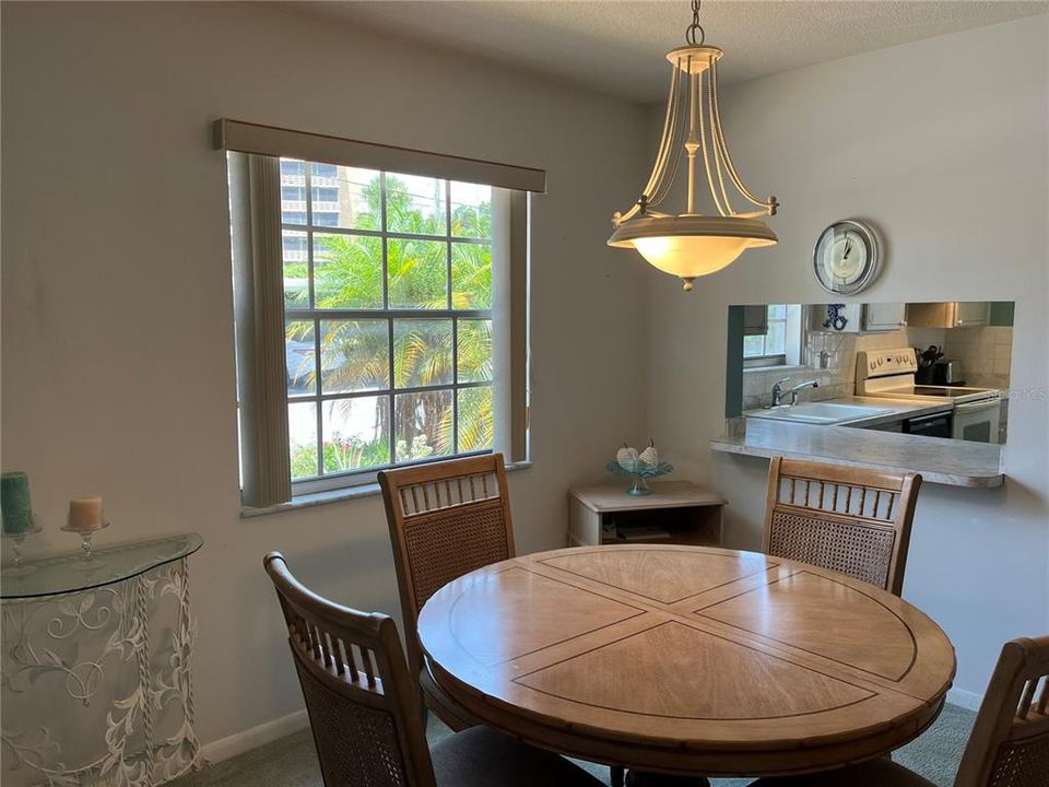 Excellent Extra Window on Dining Area