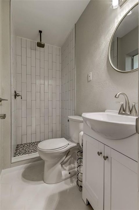 Active With Contract: $449,000 (3 beds, 2 baths, 1437 Square Feet)