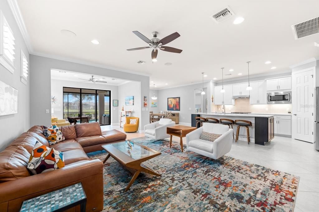 Active With Contract: $787,000 (2 beds, 2 baths, 2042 Square Feet)