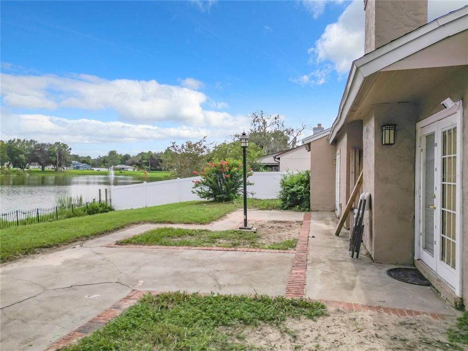 For Sale: $350,000 (3 beds, 2 baths, 1780 Square Feet)