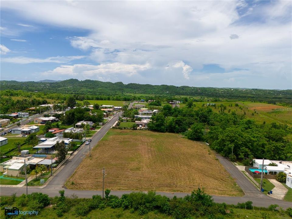 En Venta: $1,000,000 (1.63 acres)