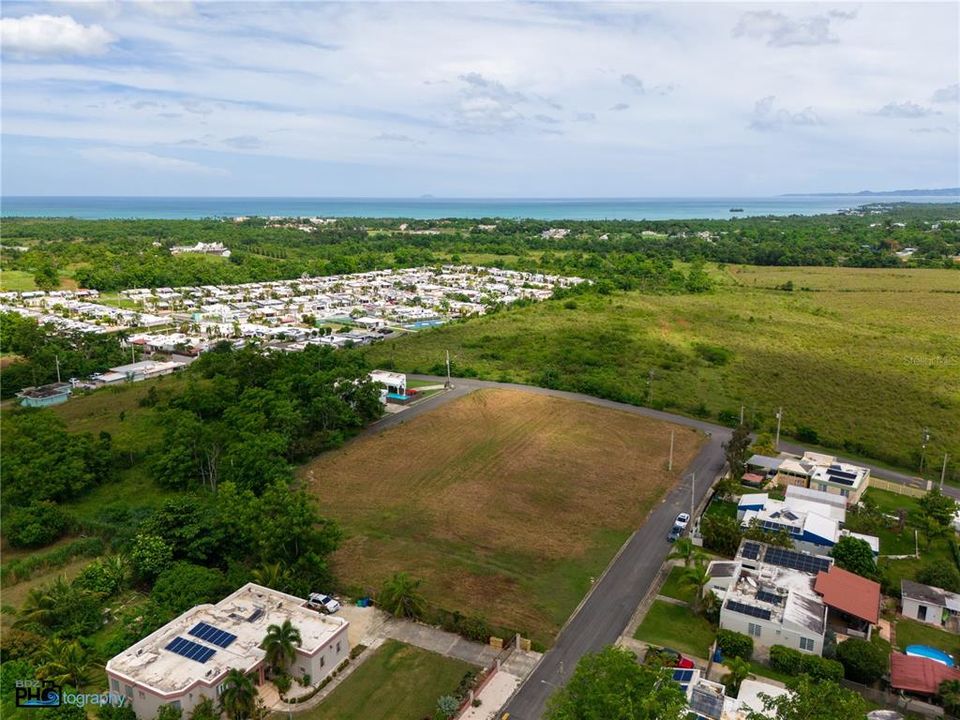 En Venta: $1,000,000 (1.63 acres)