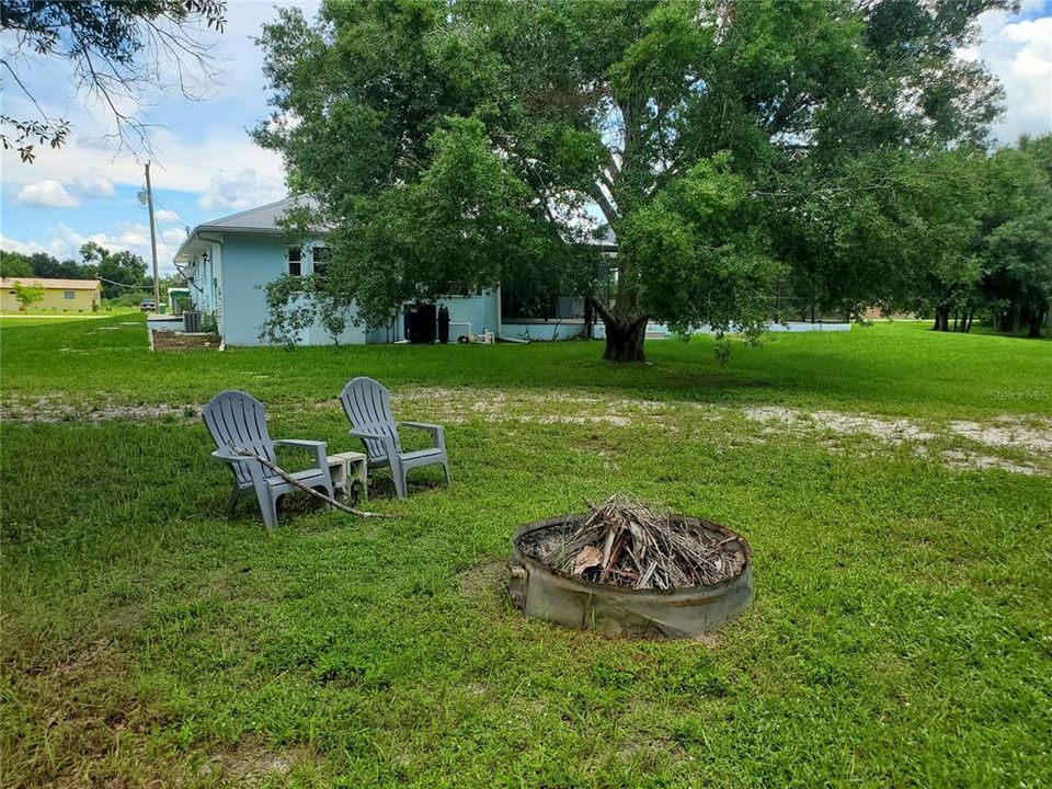 For Sale: $499,000 (3 beds, 2 baths, 2100 Square Feet)