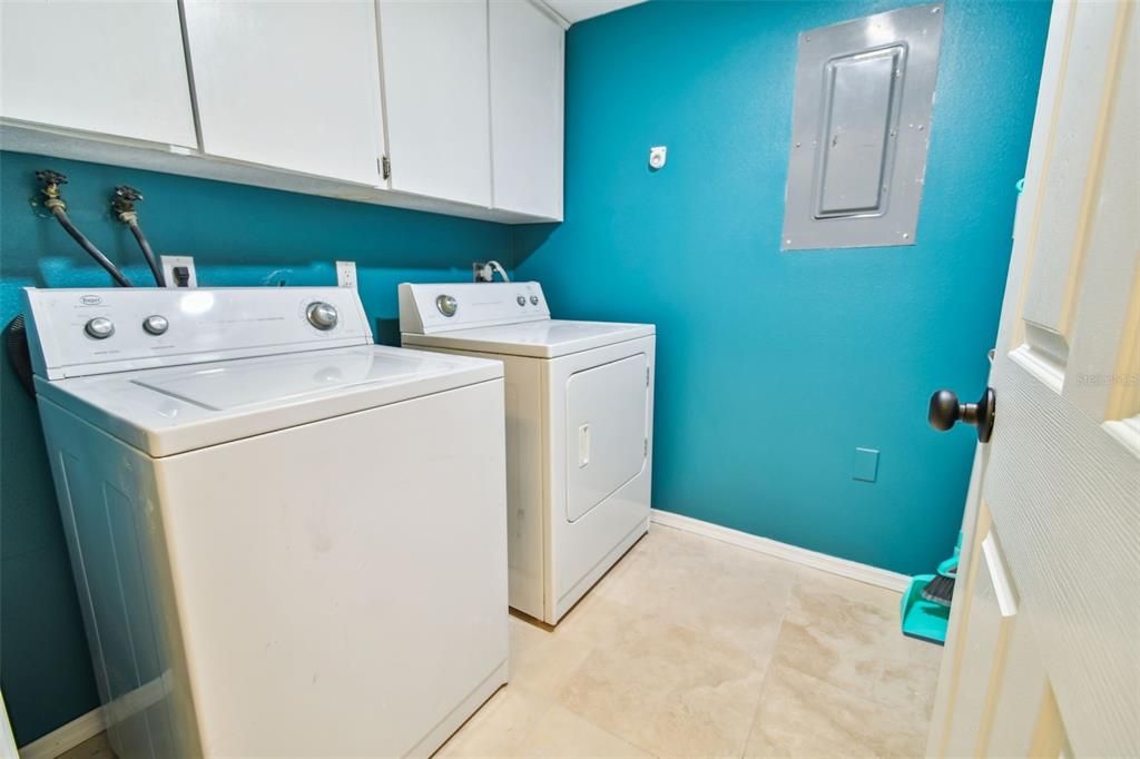 For Rent: $3,600 (2 beds, 2 baths, 1197 Square Feet)