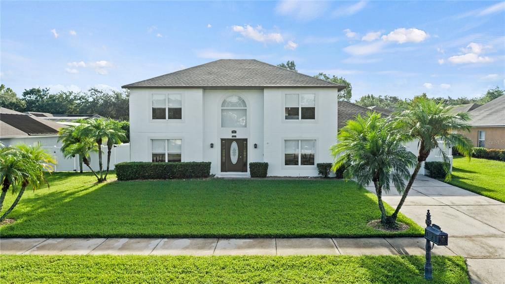 Recently Sold: $620,000 (4 beds, 3 baths, 2356 Square Feet)