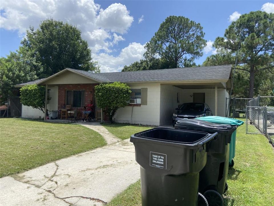 Recently Sold: $285,000 (3 beds, 1 baths, 1950 Square Feet)