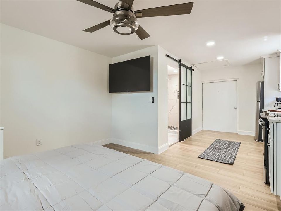 1145 53rd Ave N - Unit 3 Studio - Sleeping Area