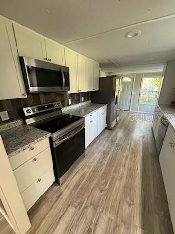 Active With Contract: $174,900 (3 beds, 2 baths, 1134 Square Feet)