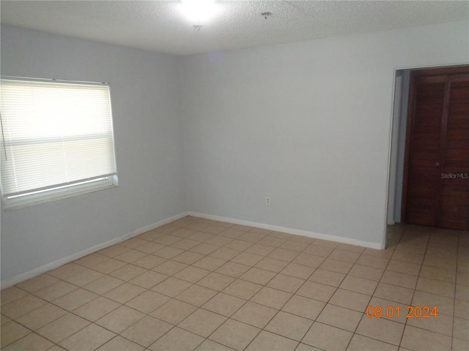 For Rent: $1,495 (2 beds, 1 baths, 860 Square Feet)