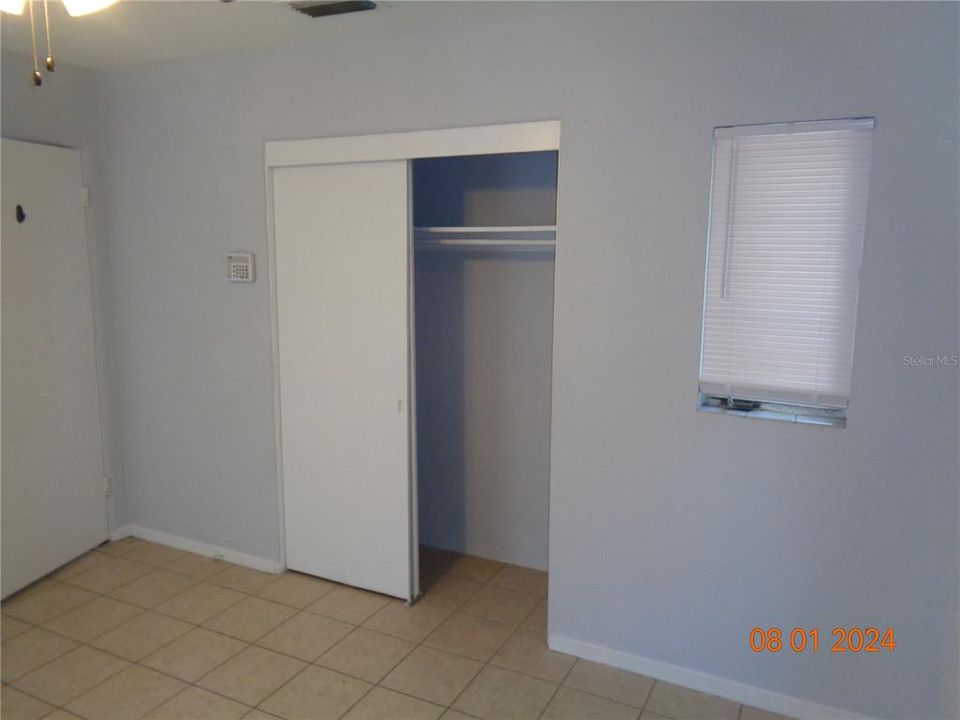 For Rent: $1,495 (2 beds, 1 baths, 860 Square Feet)