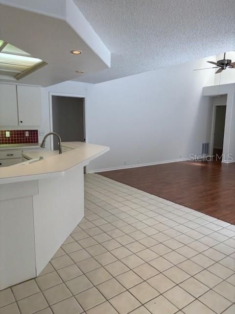 For Rent: $3,995 (4 beds, 3 baths, 2853 Square Feet)