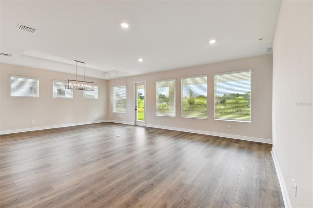 Family & Dining Room