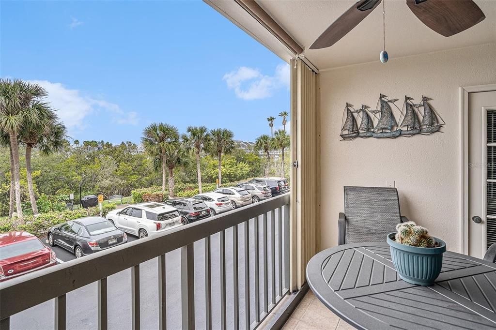 Active With Contract: $2,800 (2 beds, 2 baths, 1225 Square Feet)