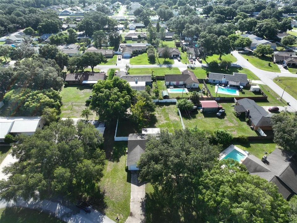 Active With Contract: $309,900 (3 beds, 2 baths, 1454 Square Feet)