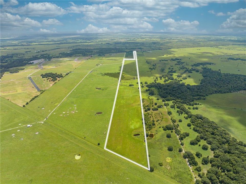 En Venta: $851,000 (73.69 acres)