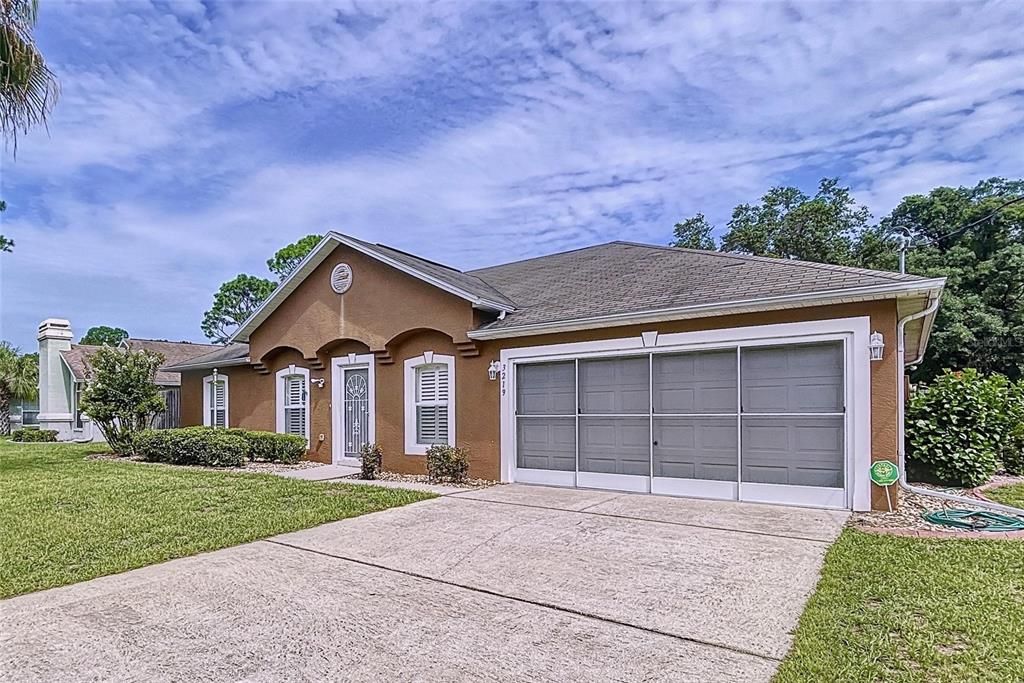 Active With Contract: $327,500 (4 beds, 3 baths, 1871 Square Feet)