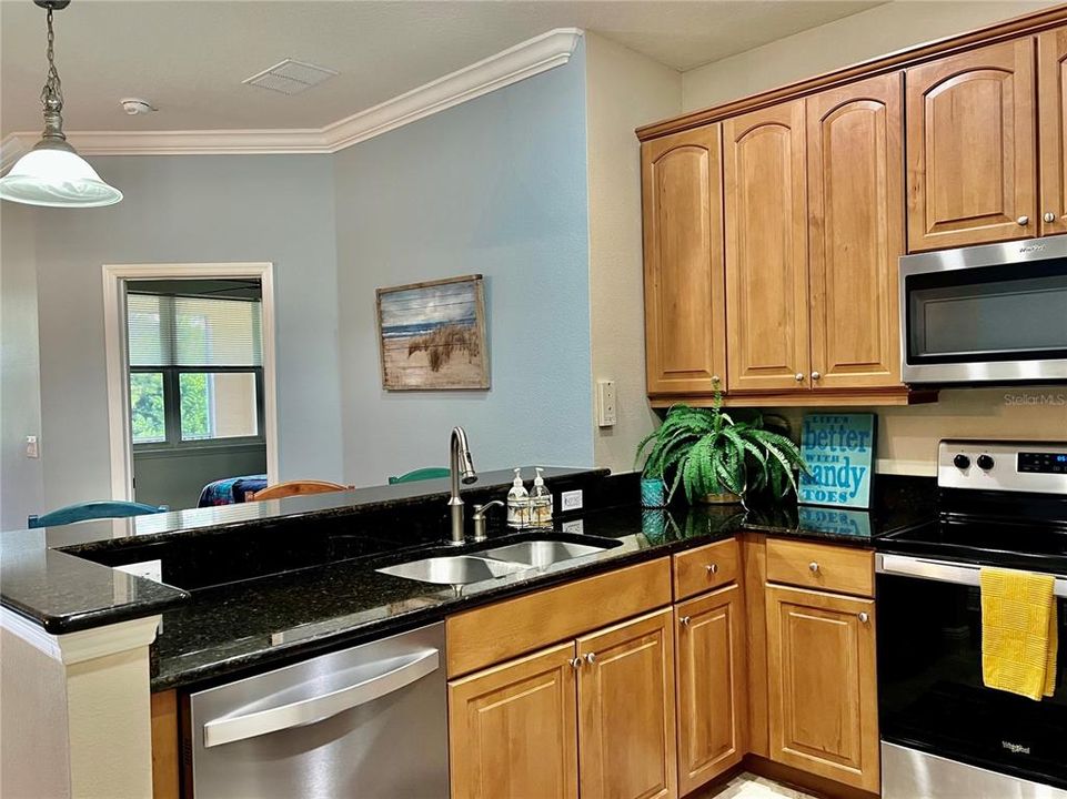 Fabulous Fully Equipped Kitchen