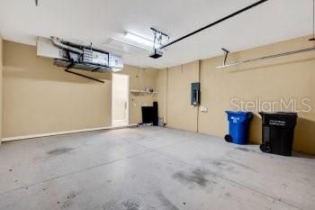 For Rent: $3,095 (3 beds, 2 baths, 1672 Square Feet)