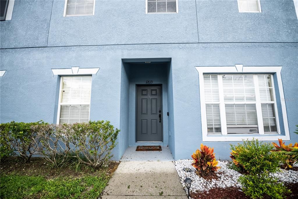 For Sale: $239,900 (2 beds, 2 baths, 1360 Square Feet)