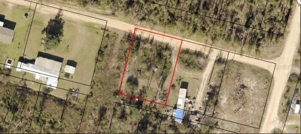 待售: $46,000 (0.32 acres)