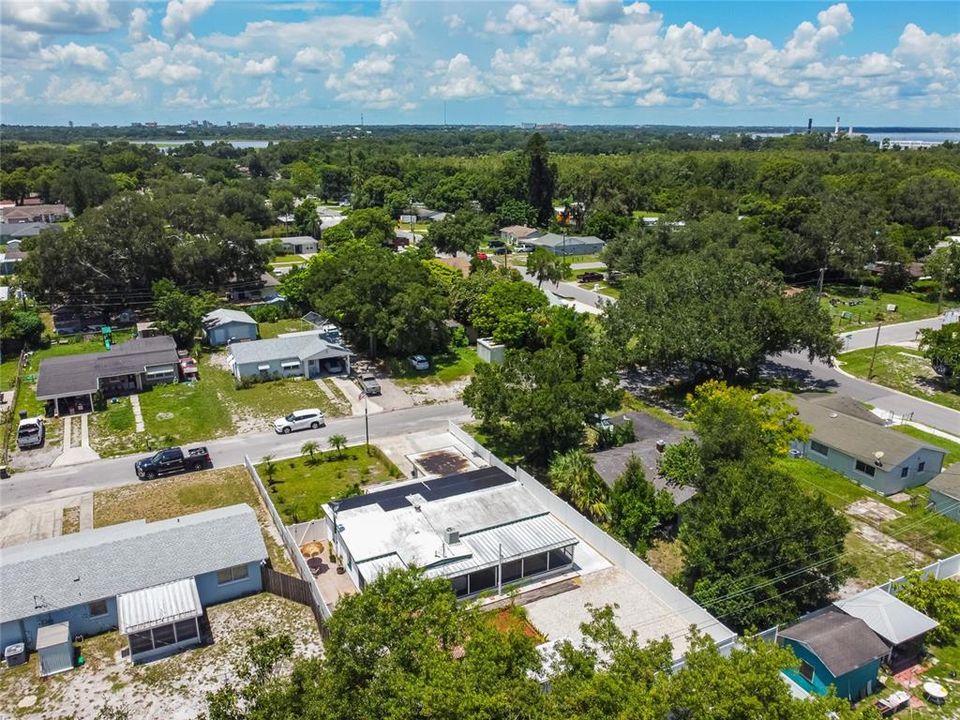 Active With Contract: $235,900 (3 beds, 2 baths, 1080 Square Feet)