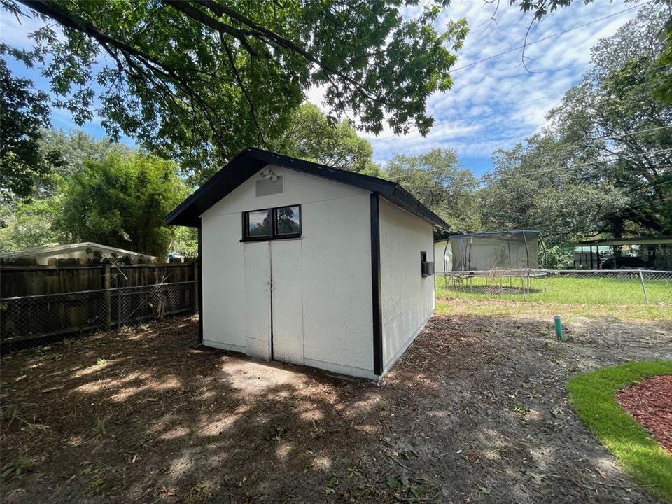 Active With Contract: $262,000 (4 beds, 2 baths, 1560 Square Feet)