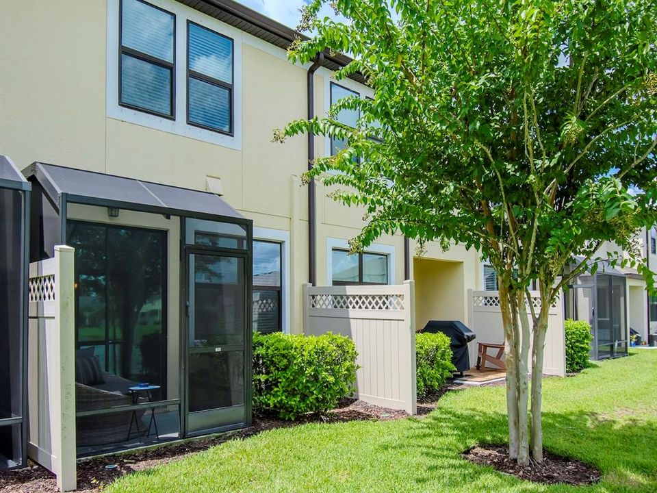 For Sale: $409,999 (2 beds, 2 baths, 1632 Square Feet)