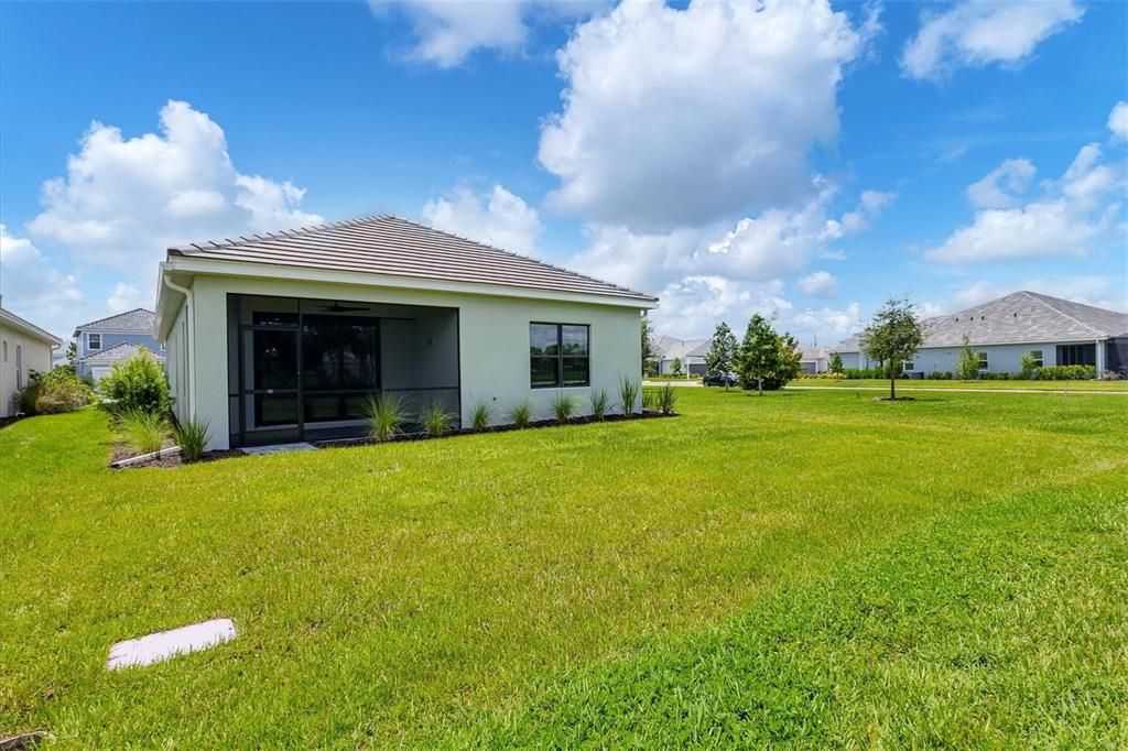 For Sale: $665,000 (3 beds, 2 baths, 1860 Square Feet)