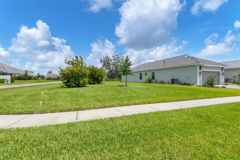 For Sale: $665,000 (3 beds, 2 baths, 1860 Square Feet)